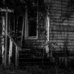 Abondoned Building BW