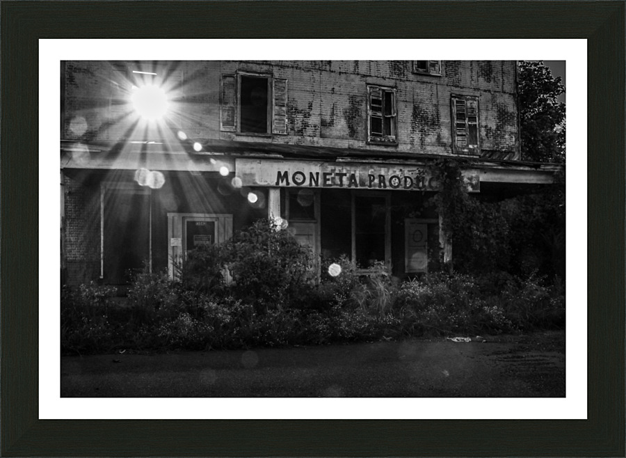 Building Sunlight in Black & White Picture Frame print